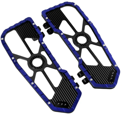 PG06-026-001  Footpegs
