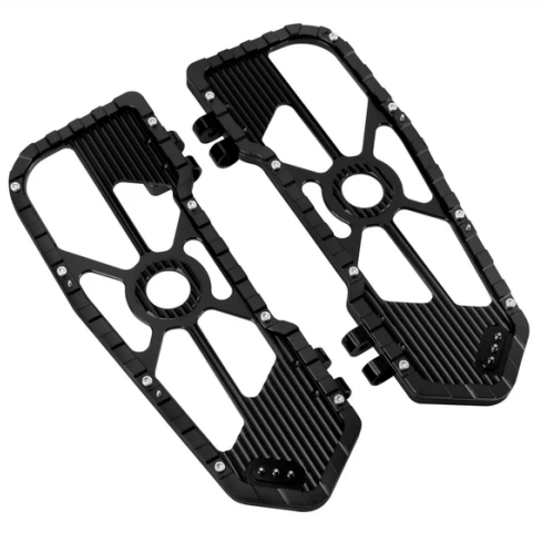 PG06-026-003  Footpegs