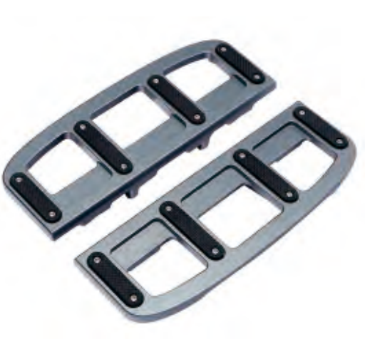 MC06-026-171  Footpegs
