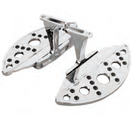 MC06-026-174  Footpegs