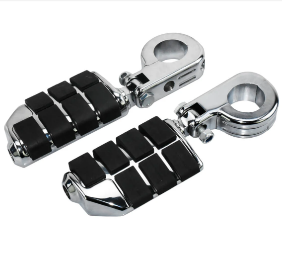 MC06-026-079  Footpegs