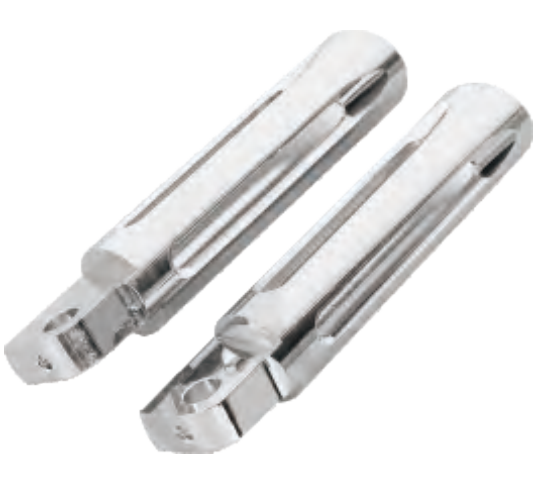 MC06-026-102 Footpegs