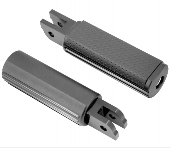 MC06-026-057  Foot Pegs